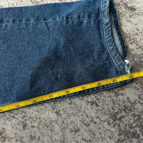 Imogene + Willie Slim Taylor Jeans - Picture 6 of 10